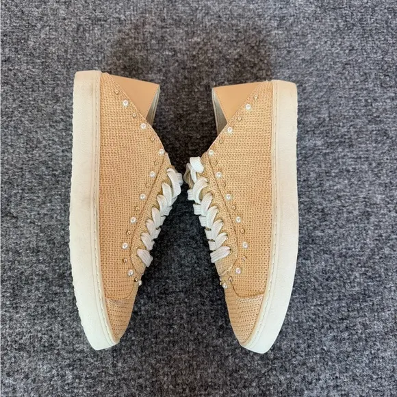 STUART WEITZMAN NATURAL/TAN VERSATILE EMBELLISHED PLATFORM SNEAKERS/MULES SZ 7