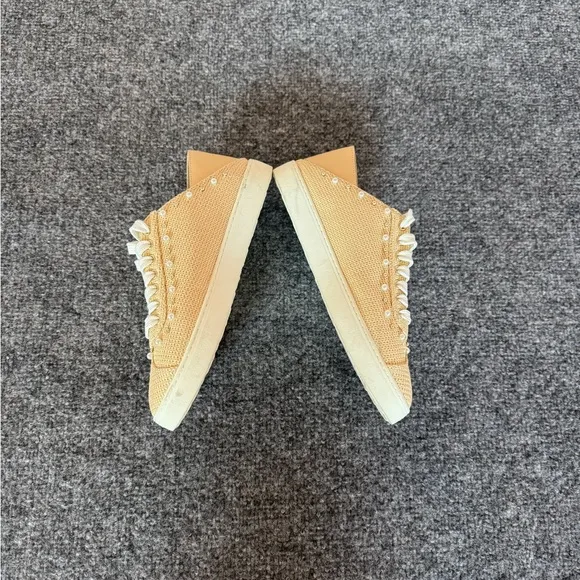 STUART WEITZMAN NATURAL/TAN VERSATILE EMBELLISHED PLATFORM SNEAKERS/MULES SZ 7