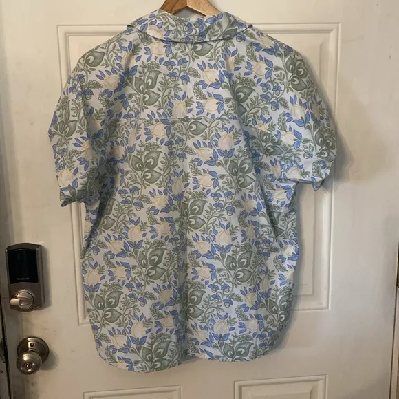 Summersalt Poolside Poplin Button Down Shirt and Shorts Set