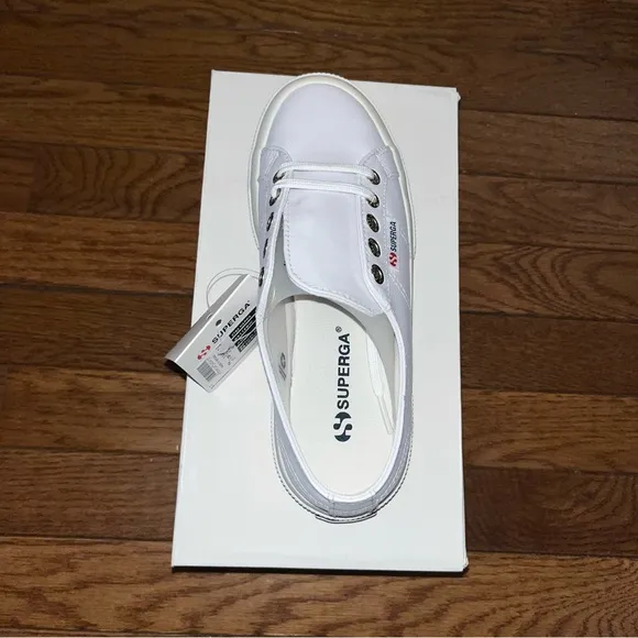 Superga Nappa Leather Lace Up Sneakers Optical White Women’s Size 5