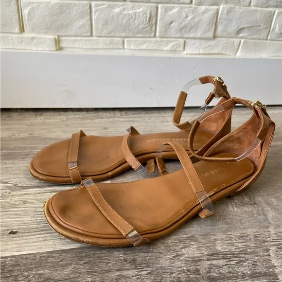 Tamara Mellon Honey Nappa Leather Flatline Sandals 5mm Heels Size 39
