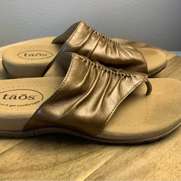 Taos Gift 2 Sandal Cognac Size 8 Comfort