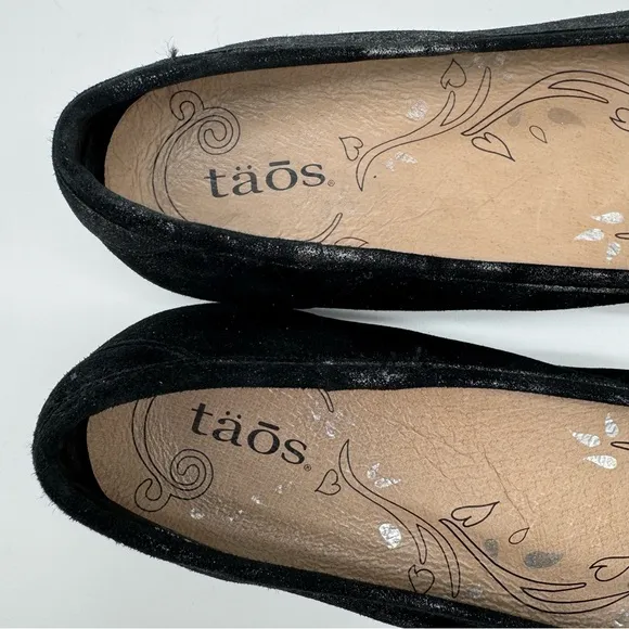taos Rascal Black Silver Metallic Leather Ballet Flats Size 9
