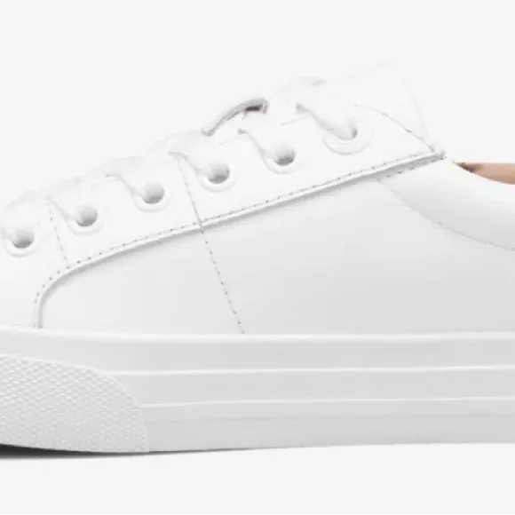 Taos Z Sol Luxe leather Footwear White Sneakers with Metallic Zipper Size 9