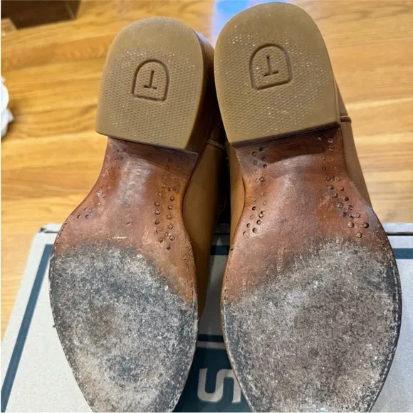 Tecovas “The Jamie” Leather Cowboy Boots in Caramel