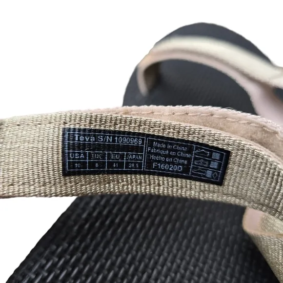 Teva Midform Universal Sandals In Metallic Champagne, Size 10
