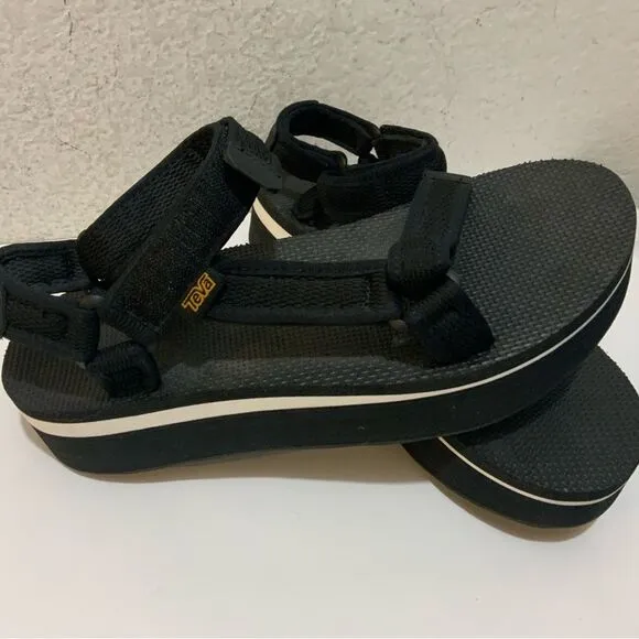 Teva Black Flatform Universal Mesh Print Hook-and-Loop Strap Foam Sandals 10
