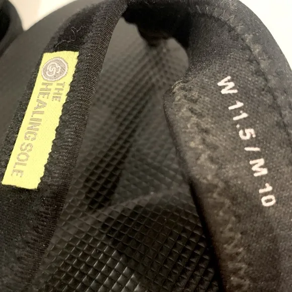 THE HEALING SOLE | Plantar Fasciitis Flip Flop Sandals | Black | Size 11.5 W/10M