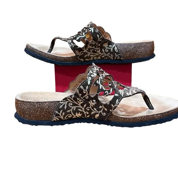 Think! Brown Gold Flip Flops Metallic Sandals Cut Out Floral Brocade Cork Insole