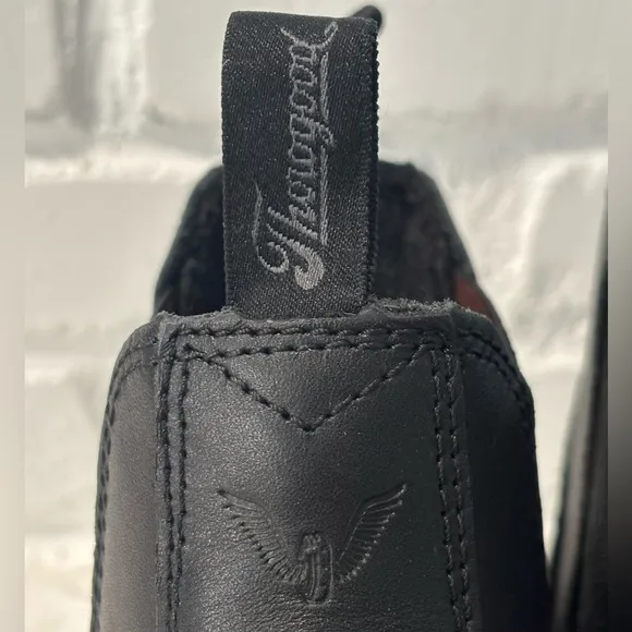 THOROGOOD 6″ BLACK QUICK RELEASE STATION BOOTS SAFETY TOE, Men’s size 11