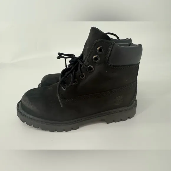 Timberland Black Rugged Boots with Ankle Support