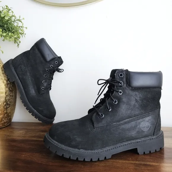 Timberland Kid's 12907 6-Inch Classic Waterproof Leather Boot Black Buc Junior 6