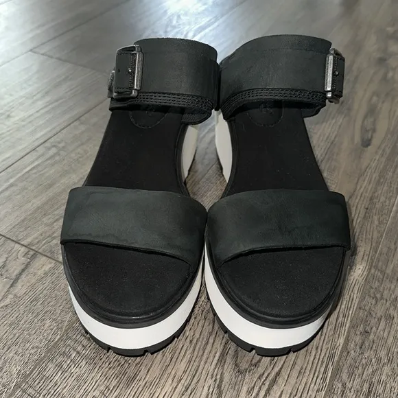 Timberland koralyn black wedge sandals Sz 8