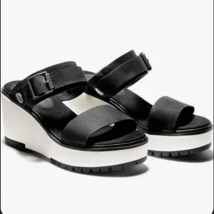 Timberland koralyn black wedge sandals Sz 8