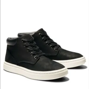 Timberland Women's Bria Sneaker Chukka Boots In Black