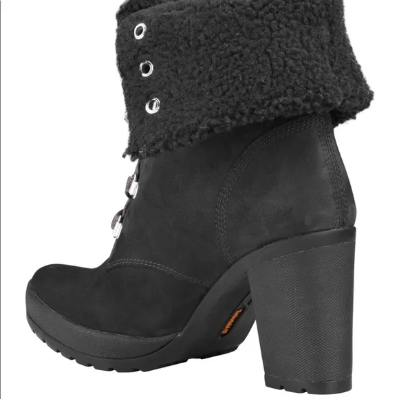 TIMBERLAND WOMEN'S CAMDALE FOLD-DOWN BOOTS