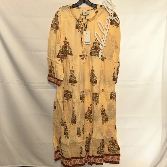 TNUCK BEACHBlush Chandelier Long Sleeve Salty Paloma Caftan