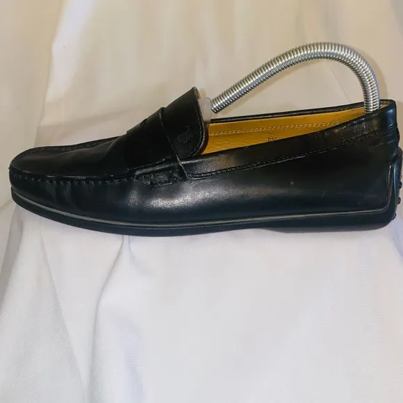 Tod’s Black Loafers