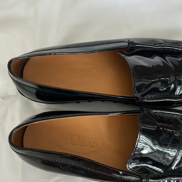 Tod’s Black Patent Leather Loafers/Size 7.5