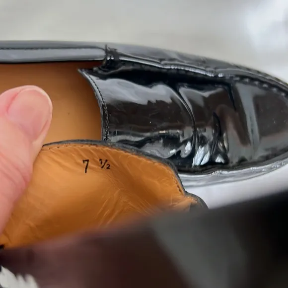 Tod’s Black Patent Leather Loafers/Size 7.5