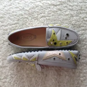 TOD'S Lather Studded Loafers size 35