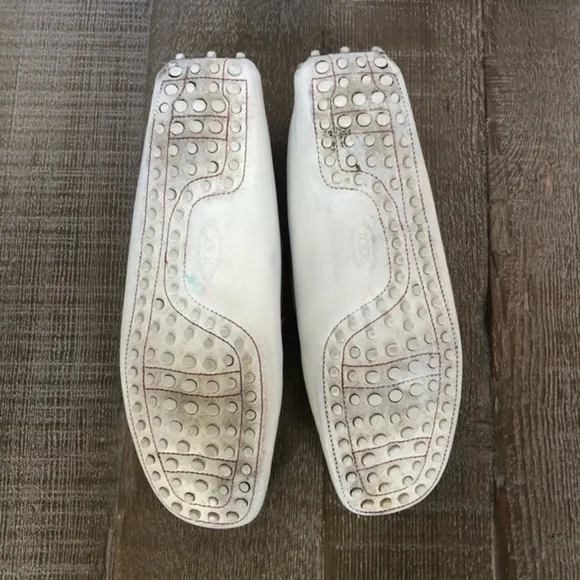TOD's leather loafers size 9