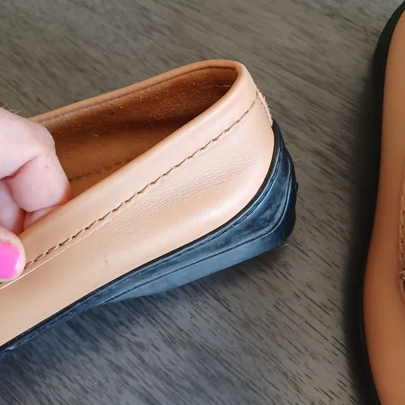 TODS Leather Loafers Womans Size 6.5 Nwot