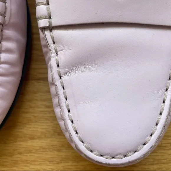 TOD'S light pink leather loafers