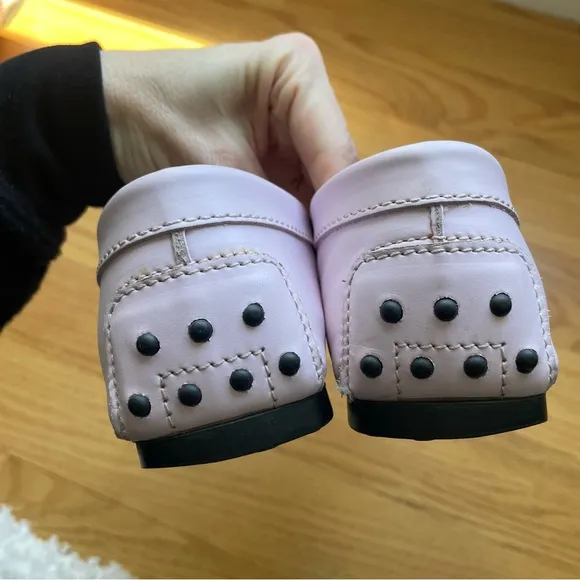 TOD'S light pink leather loafers