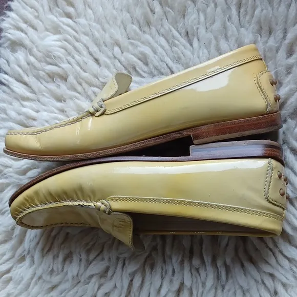 Tod's  loafers