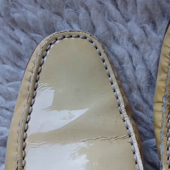 Tod's  loafers