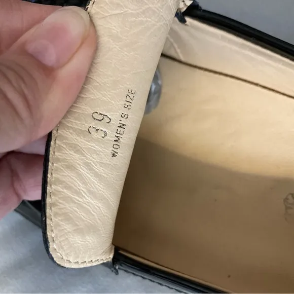 Tod’s Patent Leather Loafers Ex Cond