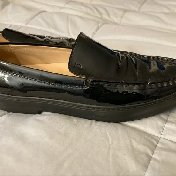 Tod’s Patent Leather Loafers Ex Cond