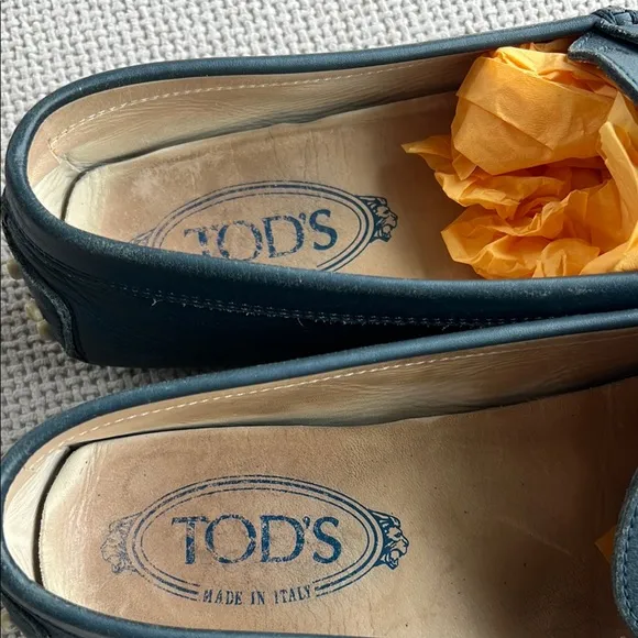 Tod's Women’s  Blue Leather Loafers Sz 38
