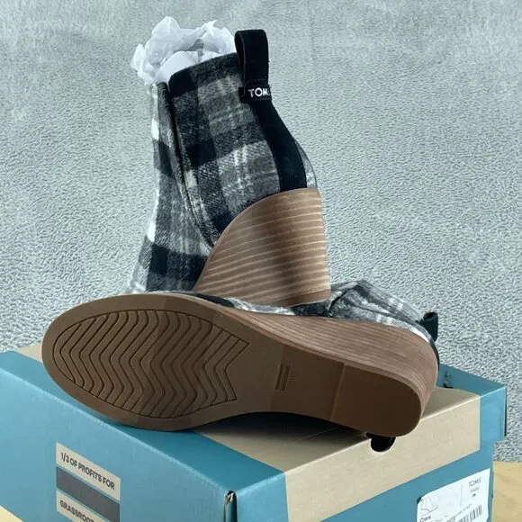 TOMS Women's Clare Wedge Boot, Black/Grey Plaid, 8 NWB S161