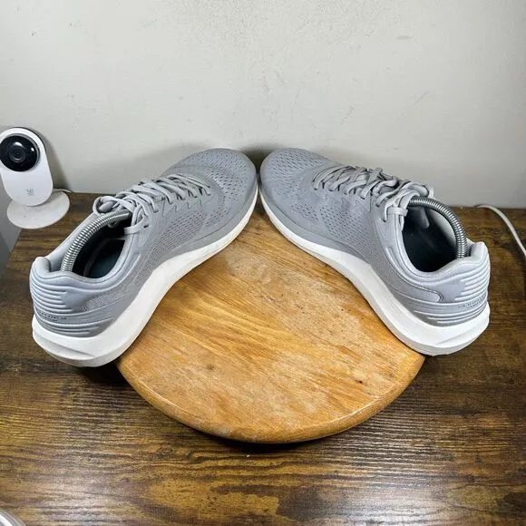 Topo Athletic Phantom 3 Gray Gray Men's Size 11.5‎ Shoes Sneakers