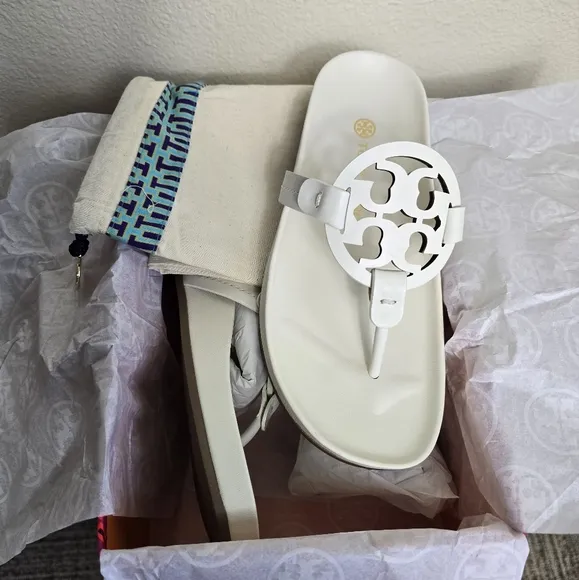 Torry Burch Miller Cloud Leather Sandals In Ivory Womens Size 6 NWT