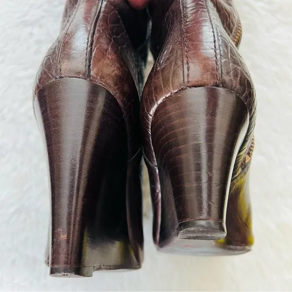 Tory Burch Buffalo Leather Custom 2 Different heels Height Tall Boots Size 8 M