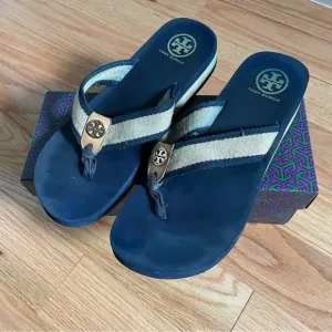 Tory Burch Frankie Navy Khaki Foam Wedge Flip Flop With Box Style 11158667 Sz 9