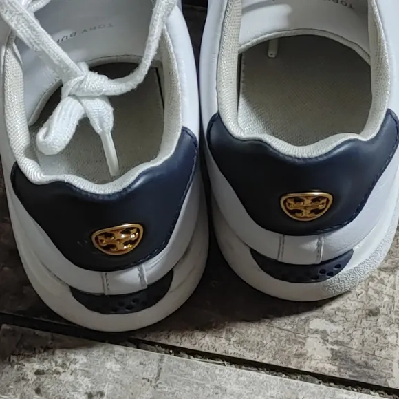 Tory Burch Howell Court Sneakers Size 7