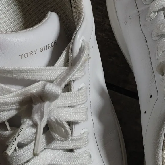 Tory Burch Howell Court Sneakers Size 7