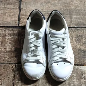 Tory Burch Howell Court Sneakers Size 7