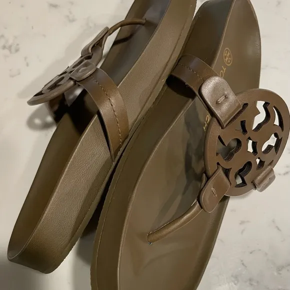 Tory Burch miller cloud sandals NWOT