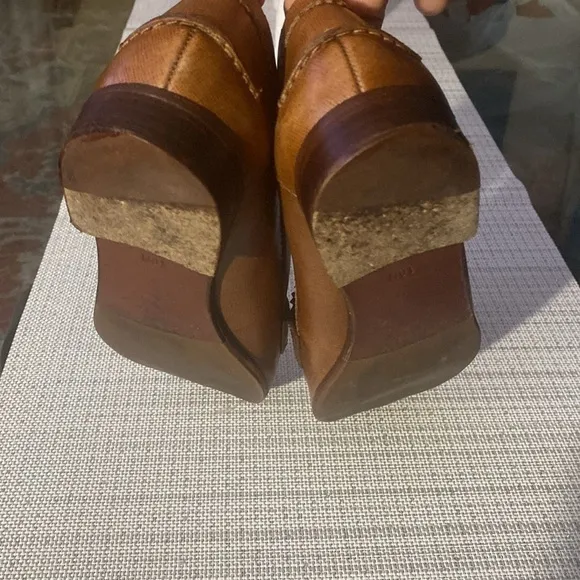 TORY BURCH penny loafers  Brown Leather Loafers Sz 10M