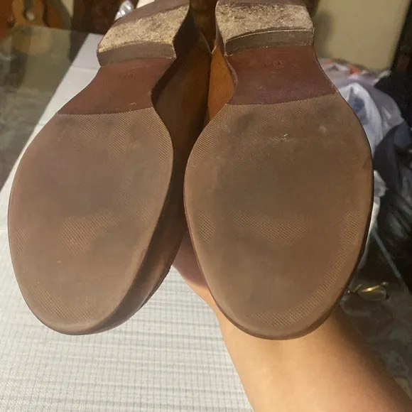 TORY BURCH penny loafers  Brown Leather Loafers Sz 10M