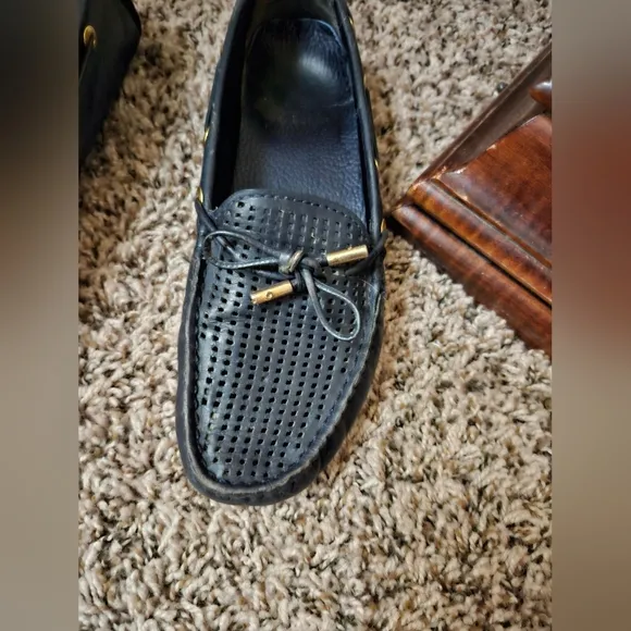 Tory Burch Real Leather Navy Blue Loafers 8