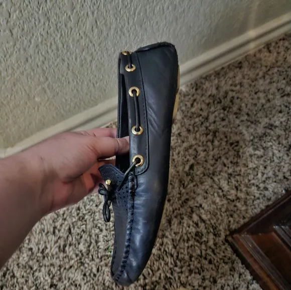 Tory Burch Real Leather Navy Blue Loafers 8
