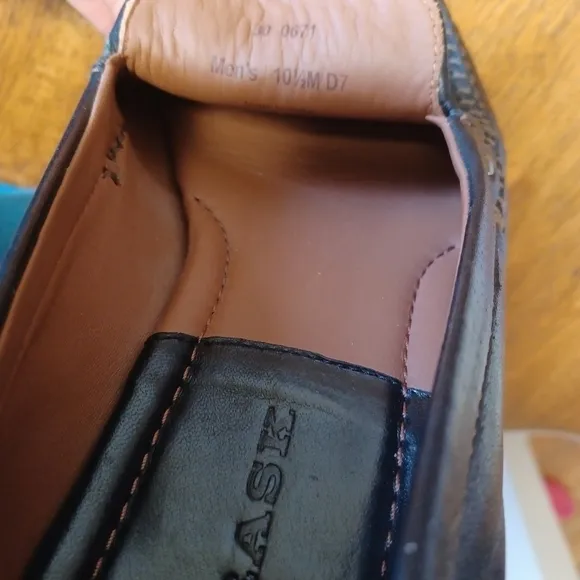 Trask Men's Black Leather Loafers.  Sz 10.5M
