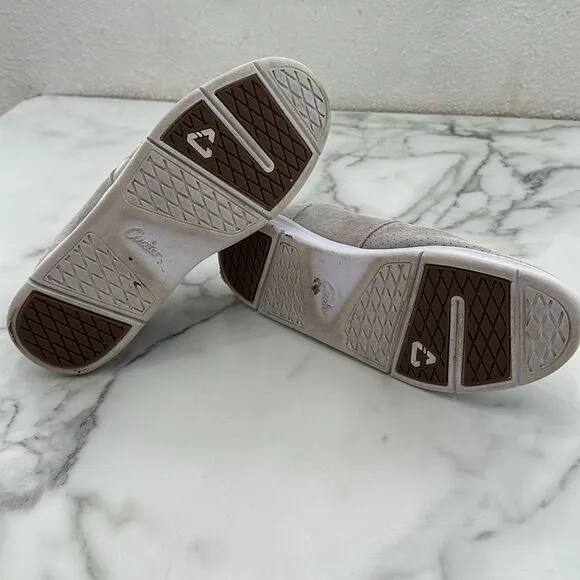Travis Mathew Cuater Heather Gray Knit Suede Sneaker