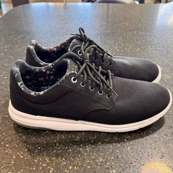 Travis Mathew the Daily 2.0 Black Mesh Sneakers. Size 11.